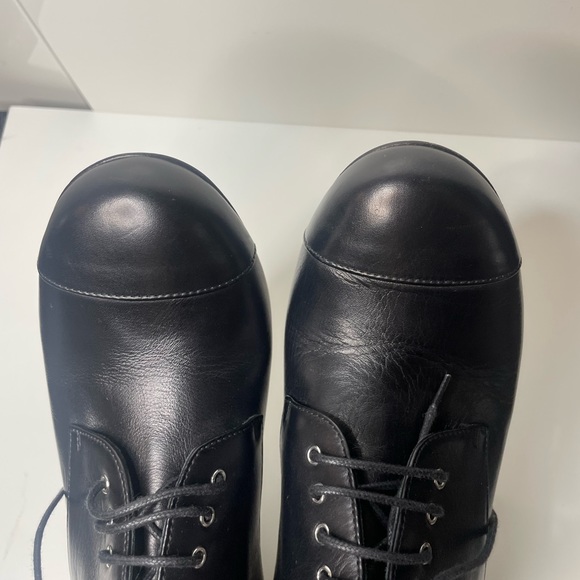 Chanel black ankle boots pearl heels, super comfortable size 37 us 7 - Picture 17 of 17